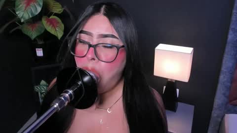 Snapshot of amywhitte_ chatting on 03.21.26 amywhitte_ online show from 03.21.26