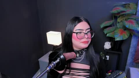 Snapshot of amywhitte_ chatting on 04.03.26 amywhitte_ online show from 04.03.26
