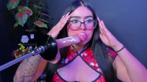 Snapshot of amywhitte_ chatting on 04.30.26 amywhitte_ online show from 04.30.26