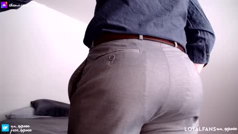 Snapshot of an_expose chatting on 02.10.26 an expos online show from 02.10.26