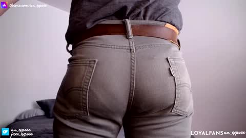 Snapshot of an_expose chatting on 02.13.26 an expos online show from 02.13.26