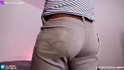 Snapshot of an_expose chatting on 02.20.26 an expos online show from 02.20.26