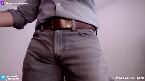 Snapshot of an_expose chatting on 02.21.26 an expos online show from 02.21.26