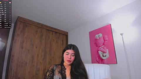 Snapshot of ana__f chatting on 02.07.25 Ana online show from 02.07.25