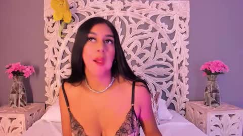 Ana Gonzalez online show from 02.12.26