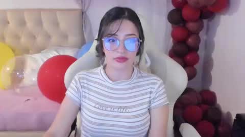 Im anna but you can call me as you want online show from 01.15.25