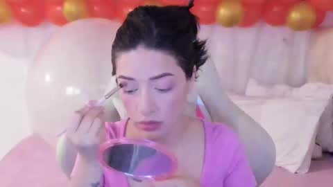 Im anna but you can call me as you want online show from 02.05.25