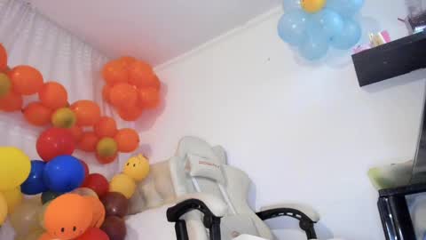 Im anna but you can call me as you want online show from 03.09.25