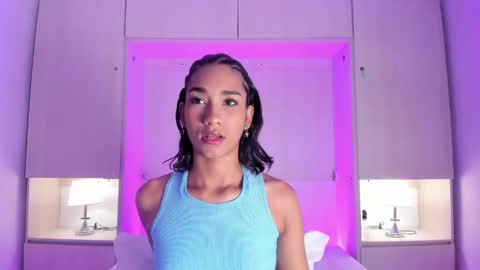 anaacollins_ online show from 05.21.26