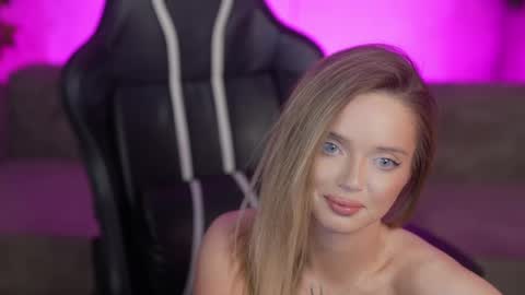Snapshot of anabel054 chatting on 05.28.26 Anabel Kira Zlata Kira Elice Lana Dominika Sofy Kaila Bridget online show from 05.28.26
