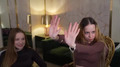 Sweet girls online show from 10.31.25