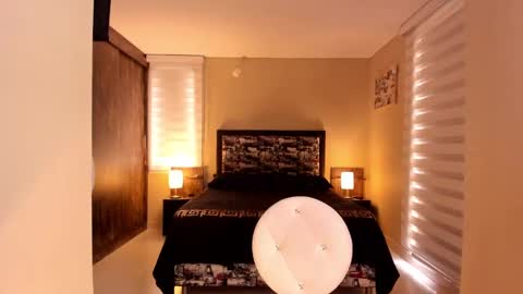 Anabel online show from 02.21.25