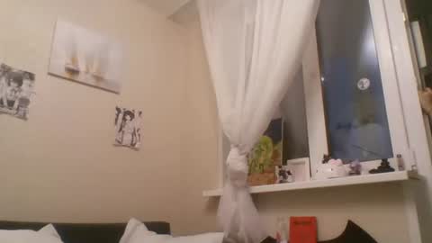 Snapshot of anabelbrando chatting on 07.28.26 Malvina online show from 07.28.26
