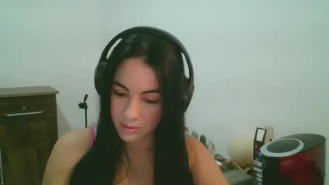 Snapshot of anabelenogueira1 chatting on 03.23.26 anabelenogueira1 online show from 03.23.26