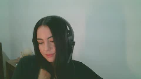 Snapshot of anabelenogueira1 chatting on 05.30.26 anabelenogueira1 online show from 05.30.26