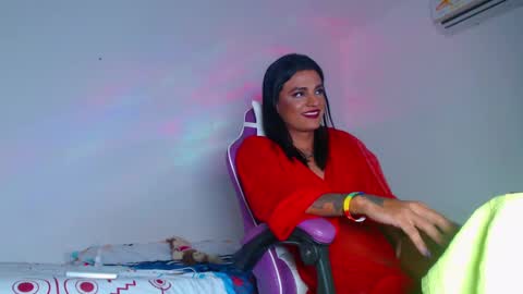 Snapshot of anabellabonariva chatting on 02.17.25 Anabella online show from 02.17.25