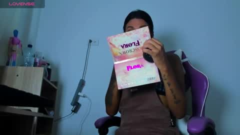 Snapshot of anabellabonariva chatting on 09.16.25 Anabella online show from 09.16.25