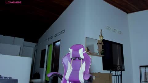 Anabella online show from 12.03.25