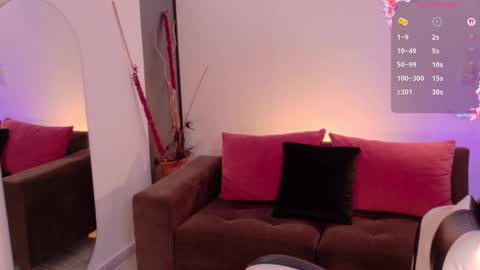 ANABEL WOLF  online show from 02.07.26