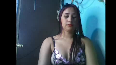 Snapshot of anacarada chatting on 06.25.26 anacarada online show from 06.25.26