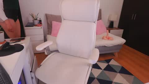 Snapshot of anah_ chatting on 01.31.25 IG Soyanah online show from 01.31.25