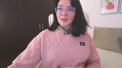 Snapshot of anah_ chatting on 10.29.25 IG Soyanah online show from 10.29.25