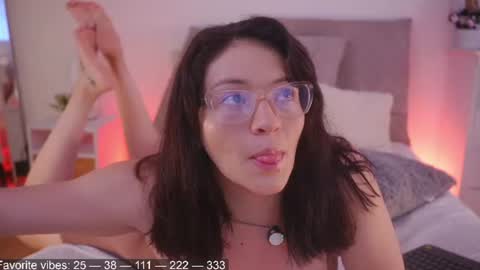 Snapshot of anah_ chatting on 06.23.26 IG Soyanah online show from 06.23.26
