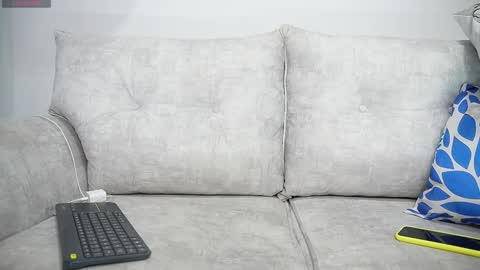 Snapshot of anahi__s chatting on 01.15.25 ANAH online show from 01.15.25