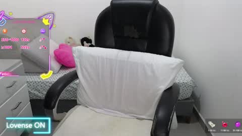 Snapshot of anahi_moore chatting on 10.05.25 Anahi Private is Open belly bigboobs bbw pantyhose squirt -domi nora fullmachine gravity dildo lovense online show from 10.05.25