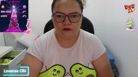 Snapshot of anahi_moore chatting on 12.21.25 Anahi Private is Open belly bigboobs bbw pantyhose squirt -domi nora fullmachine gravity dildo lovense online show from 12.21.25