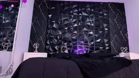 Im Sara  online show from 03.10.26