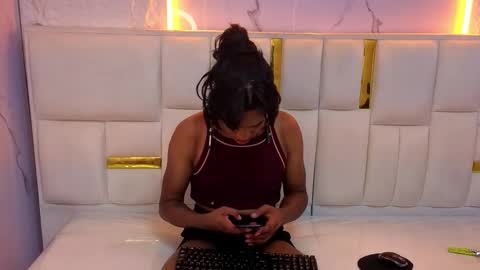 Ana  online show from 09.25.25