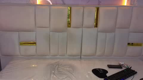 Ana  online show from 09.30.25