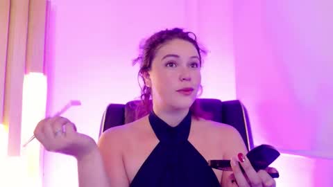 Anaise  online show from 12.16.25