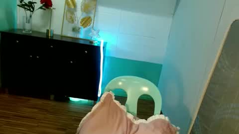 Thena online show from 09.30.25