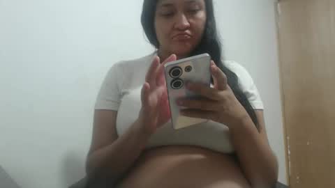 analy_hot online show from 10.23.25