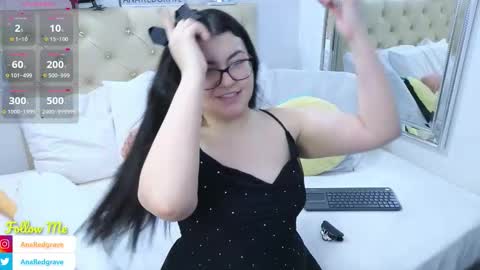 Snapshot of anaredgrave chatting on 10.02.25 Anastasia Redgrave online show from 10.02.25