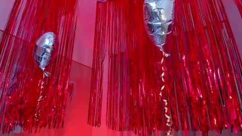 Snapshot of anaskinny chatting on 02.15.25 Ana online show from 02.15.25