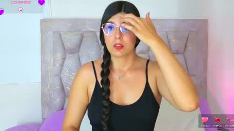 Snapshot of anastaciablake chatting on 07.22.26 Anastacia online show from 07.22.26