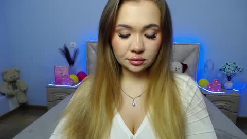 anastacyyellig online show from 01.29.25