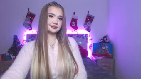 anastacyyellig online show from 12.14.25