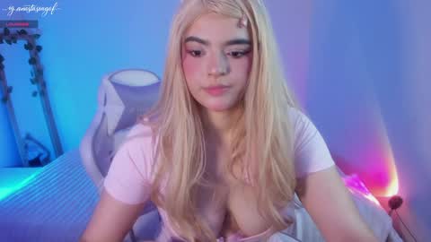 Anastasia Gomez online show from 03.30.26