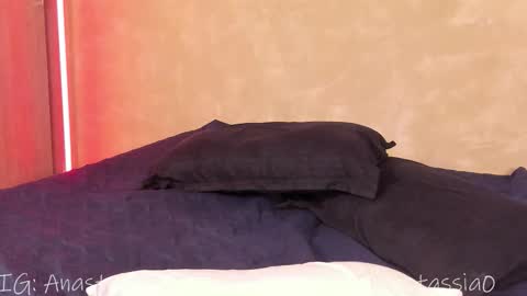 Anastassia online show from 01.15.26