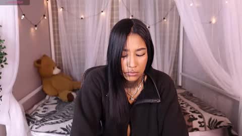 anaya_olyx online show from 10.30.25