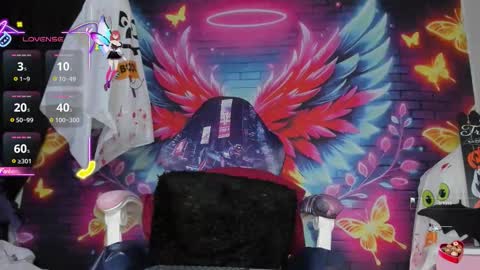 Snapshot of anazztasia_squirt chatting on 10.24.25 anazztasia_squirt online show from 10.24.25