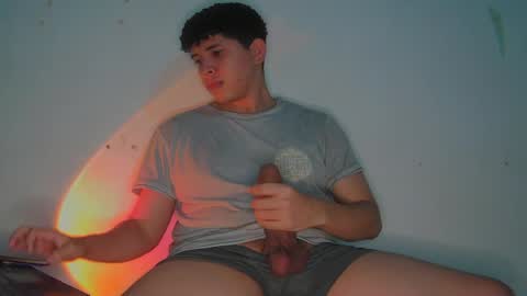 Snapshot of ancoder2912 chatting on 05.26.26 Andres online show from 05.26.26