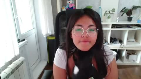 Snapshot of anda_here chatting on 07.16.26 Anda online show from 07.16.26