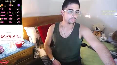 Snapshot of andders_ chatting on 03.27.26 Anders online show from 03.27.26