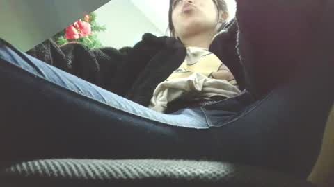   online show from 12.22.25