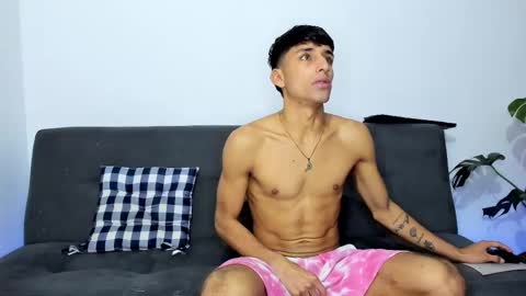 Snapshot of ander_012 chatting on 10.20.25 Ander Arias online show from 10.20.25